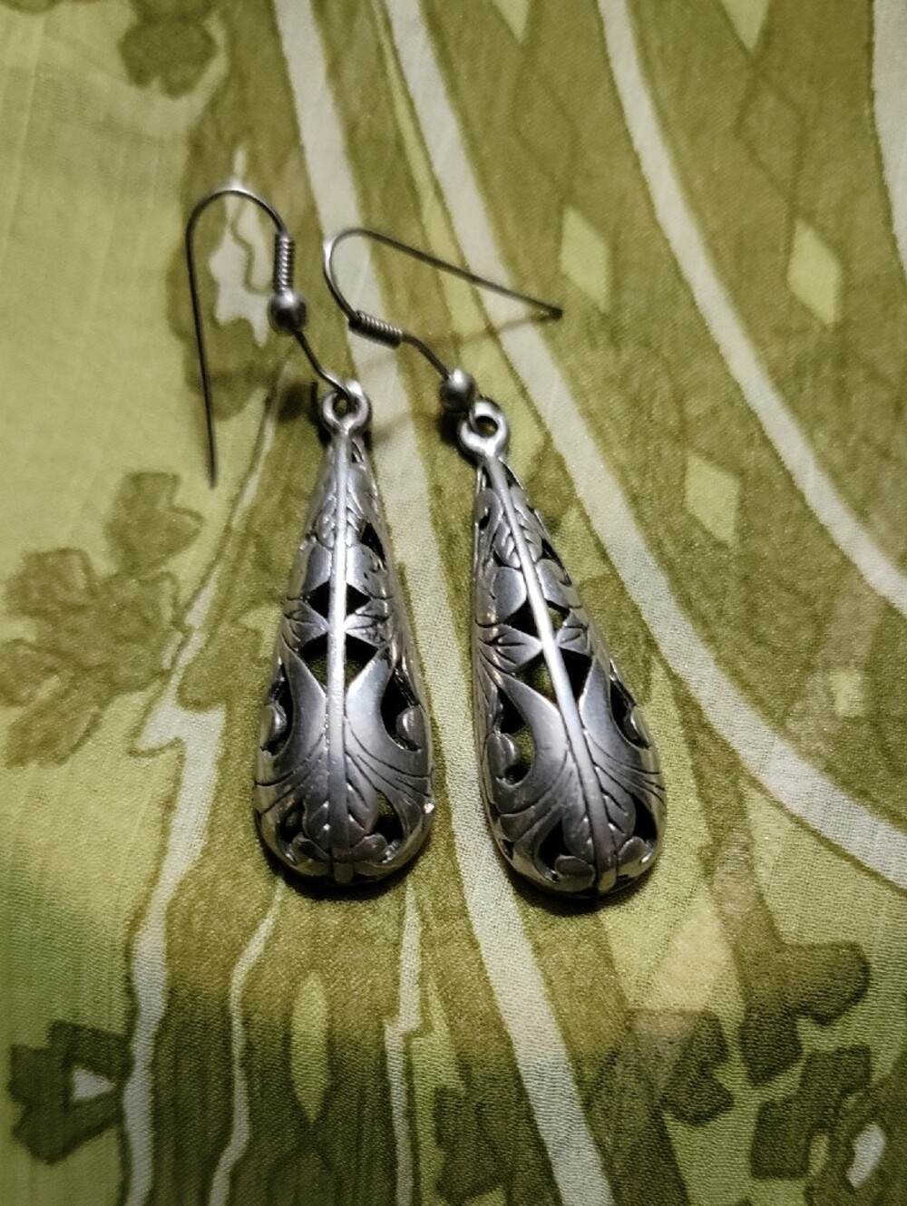 925 Sterling-Style Filigree Teardrop Dangle Earrings - Silver vintage lot